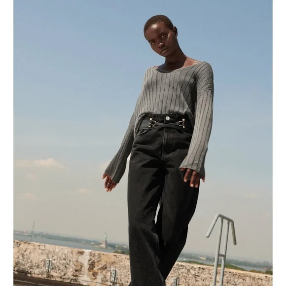 ✨SALE✨
 Zara strap detail leather belt ✨SALE✨ Zara | Accessories | Salezara Strap Detail Leather Belt Sale  main image 3